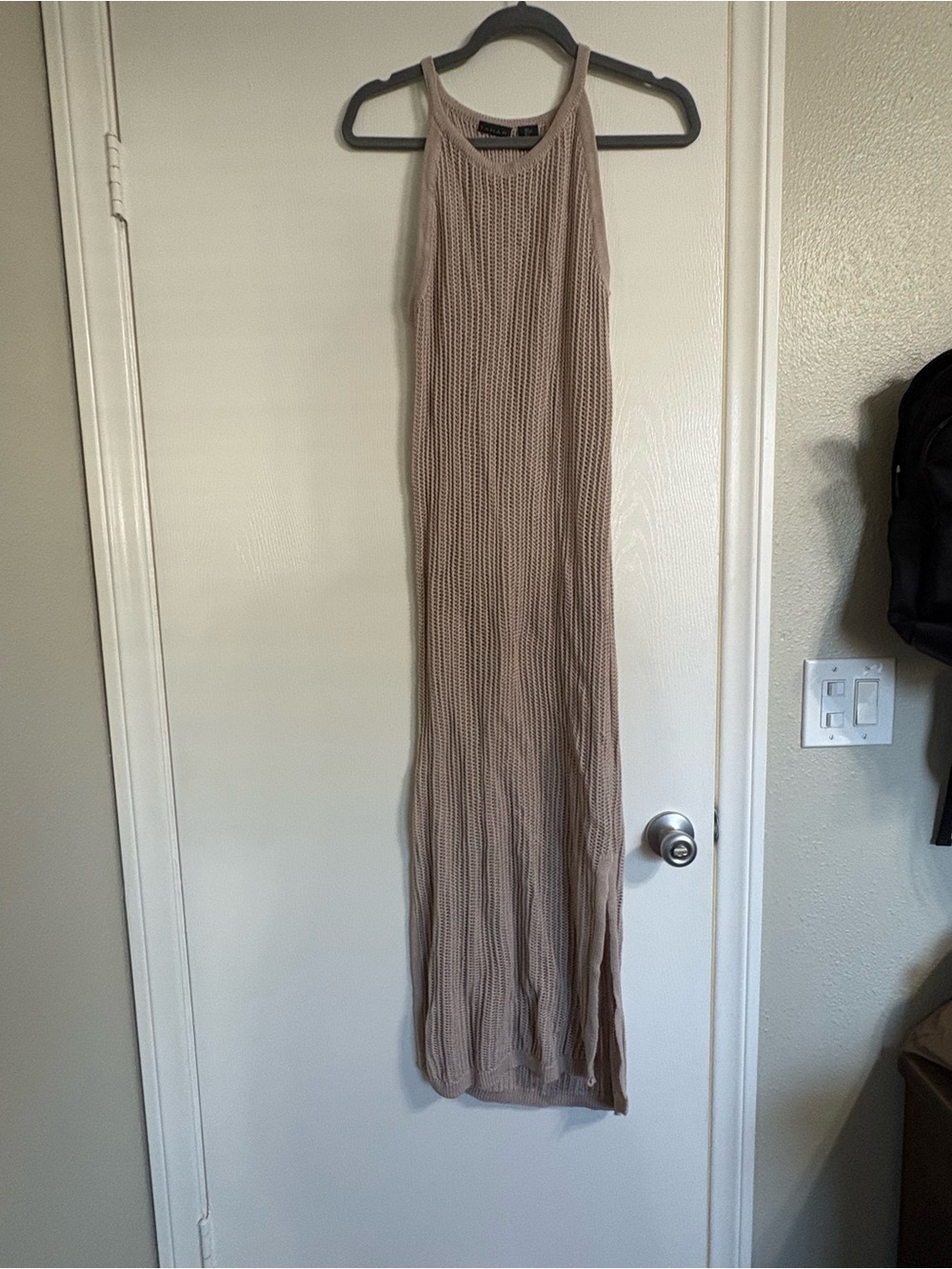 Tahari Taupe Ribbed Maxi Skirt